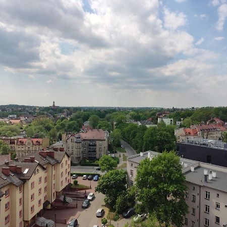 Apartament Z Widokiem Na Miasto Gliwice Exterior foto
